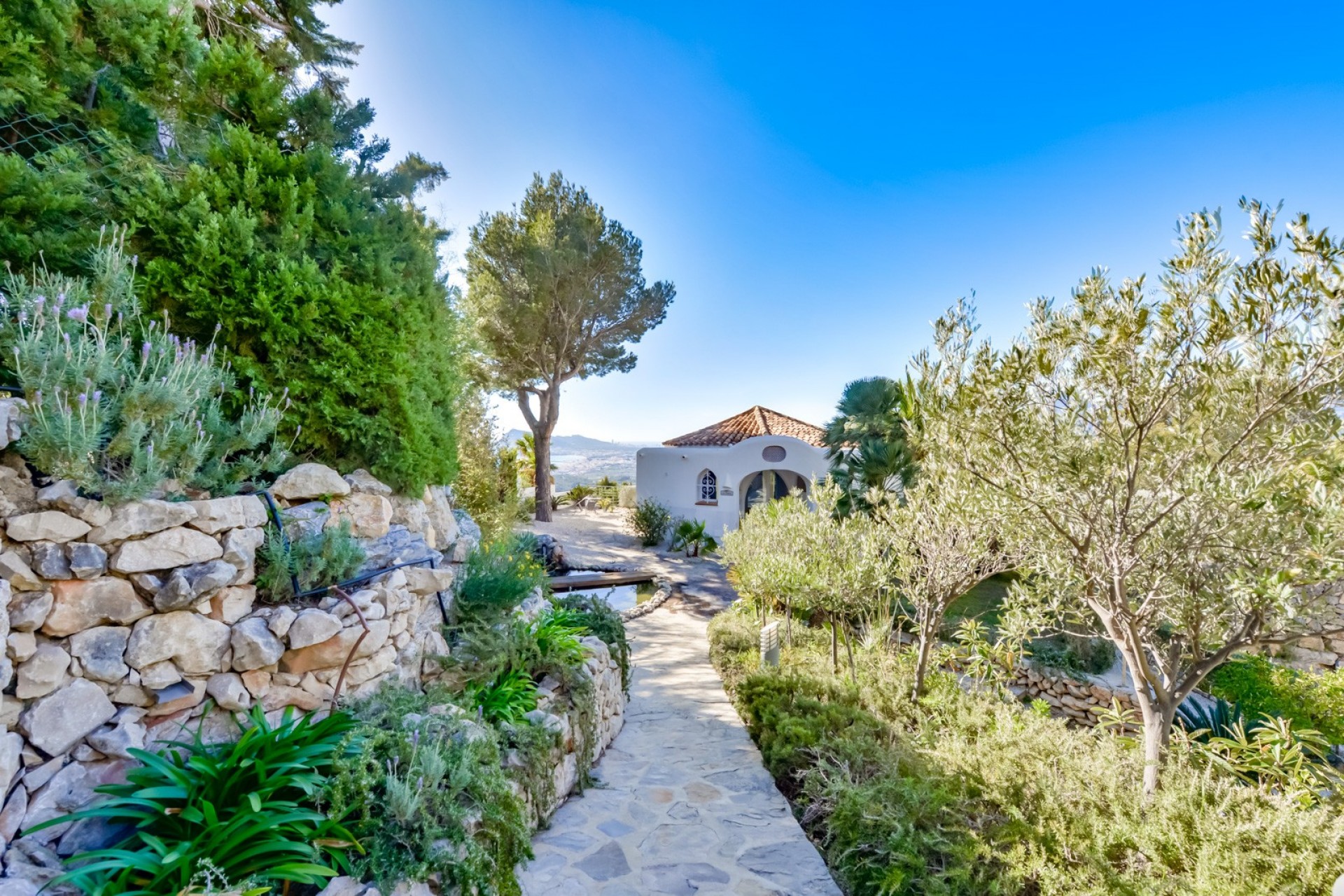 Resale - Villa -
Altea