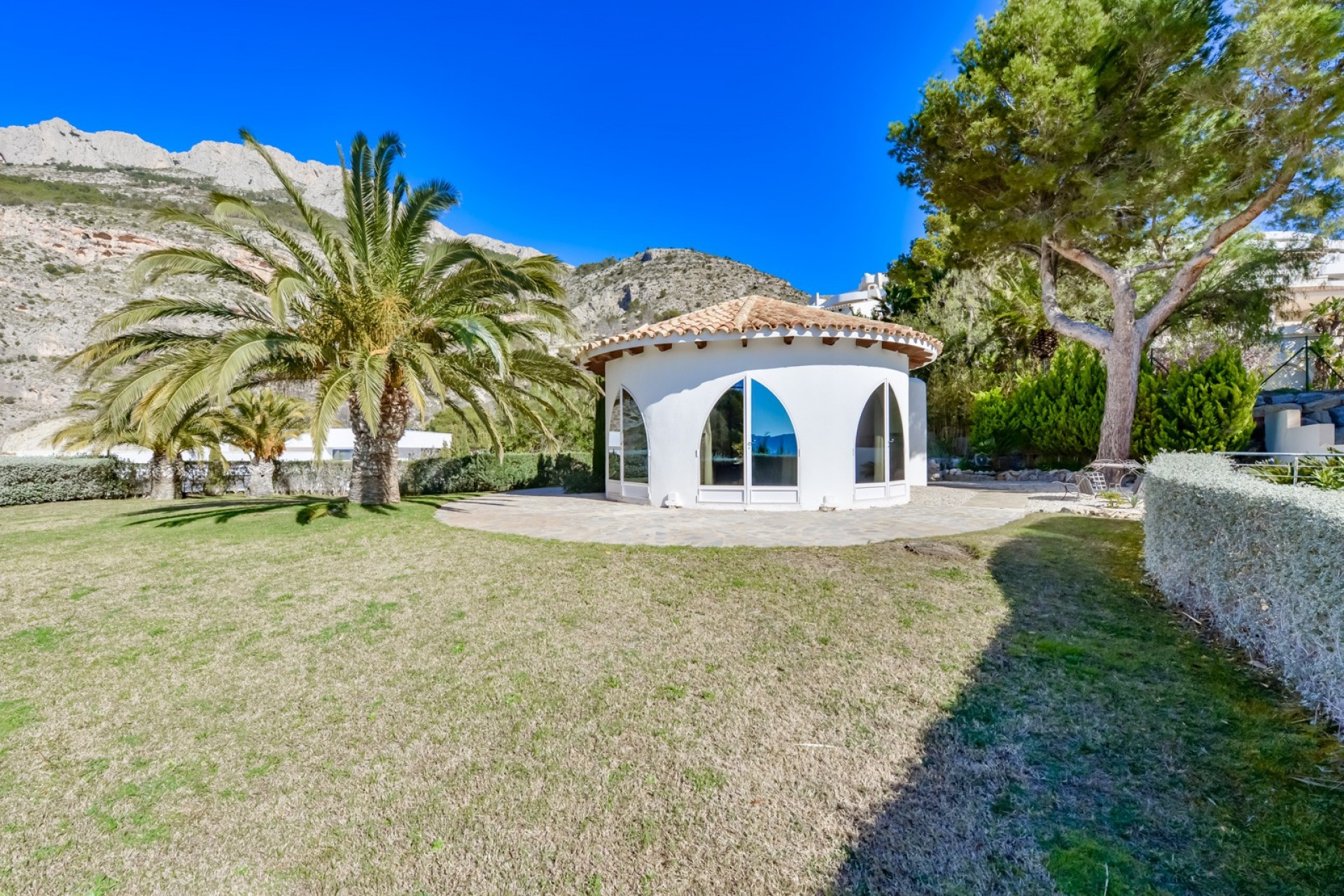 Resale - Villa -
Altea
