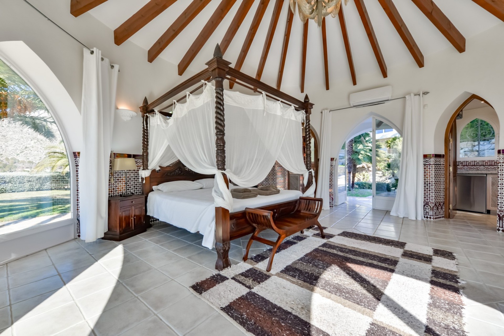 Resale - Villa -
Altea