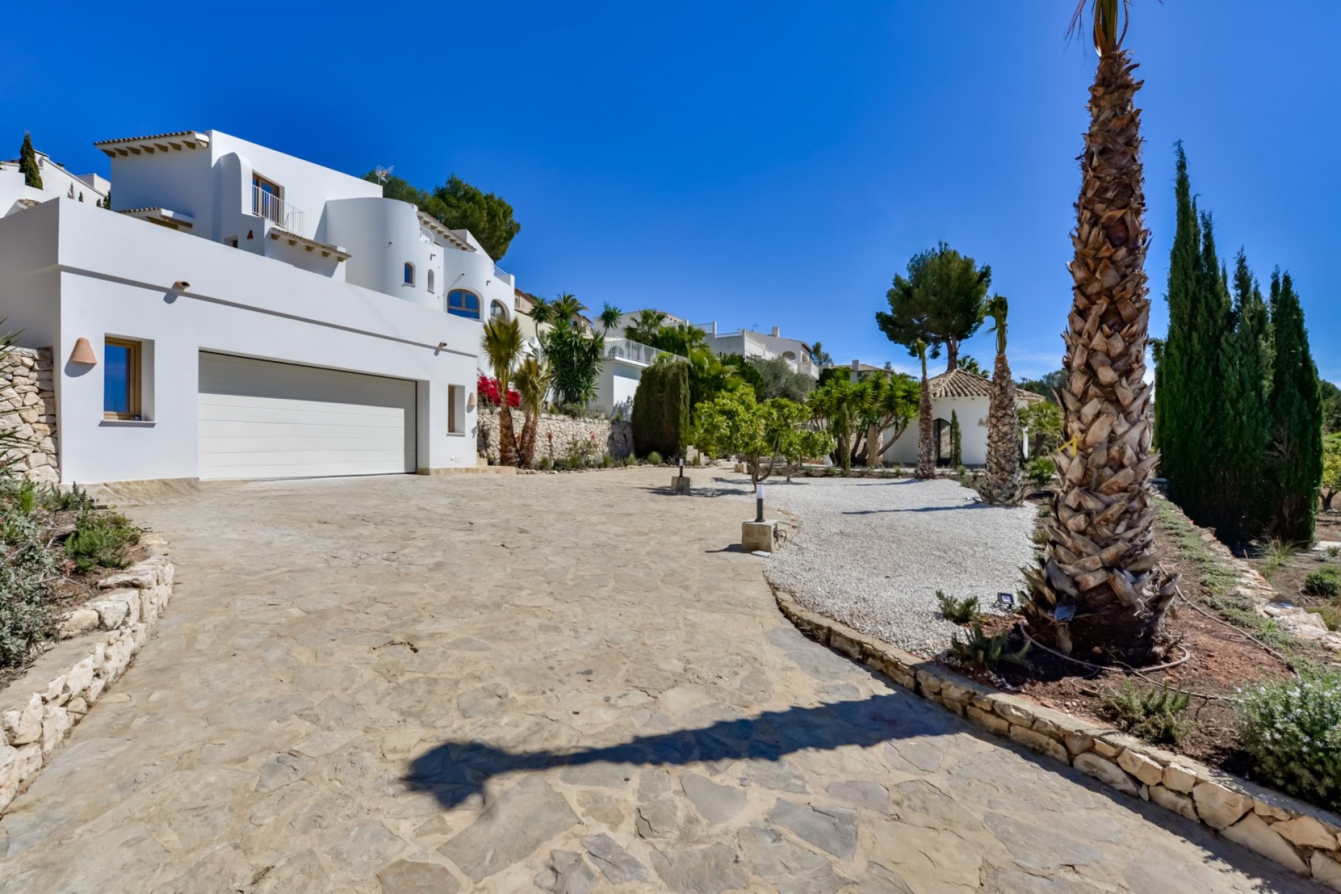 Resale - Villa -
Altea