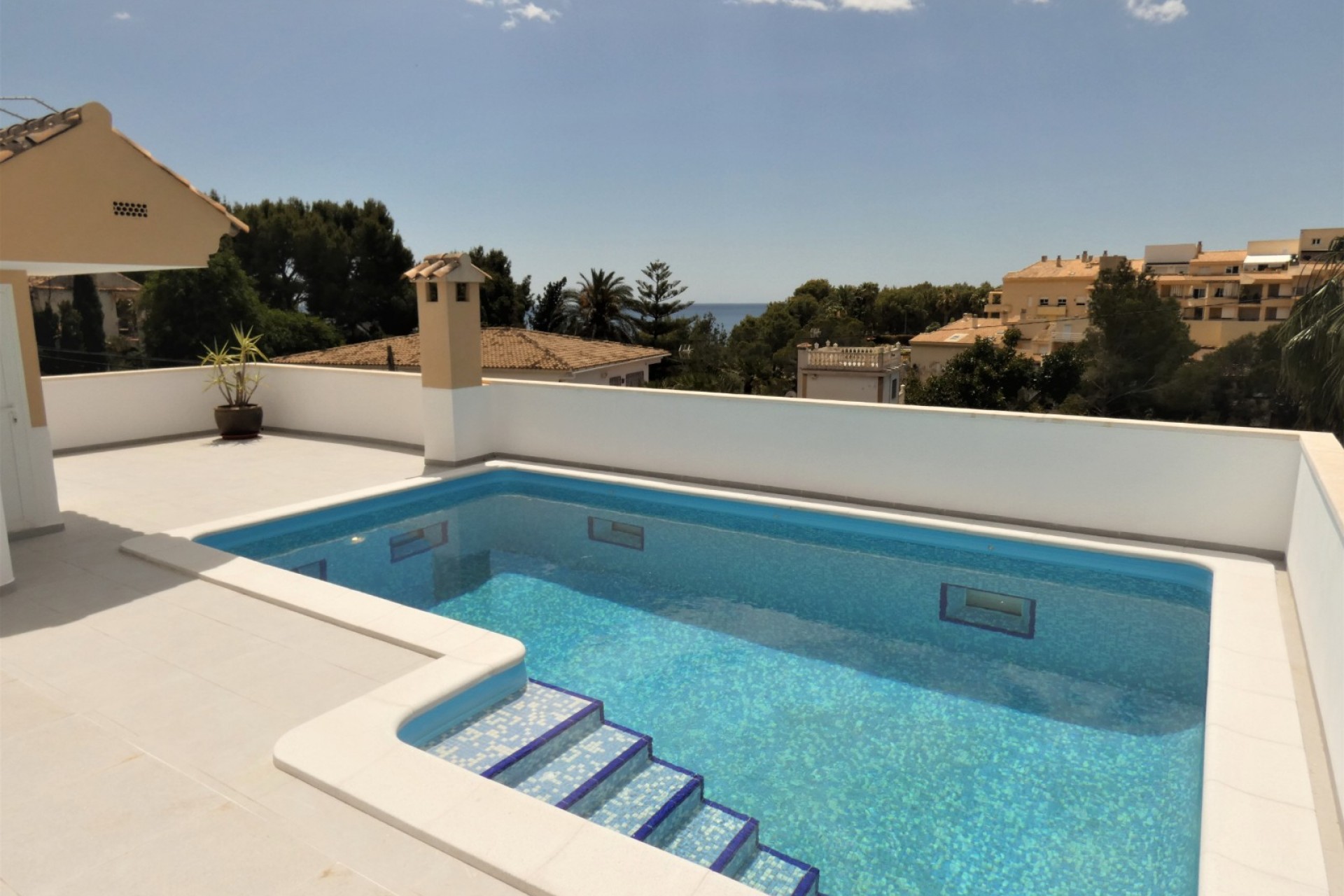 Resale - Villa -
Altea