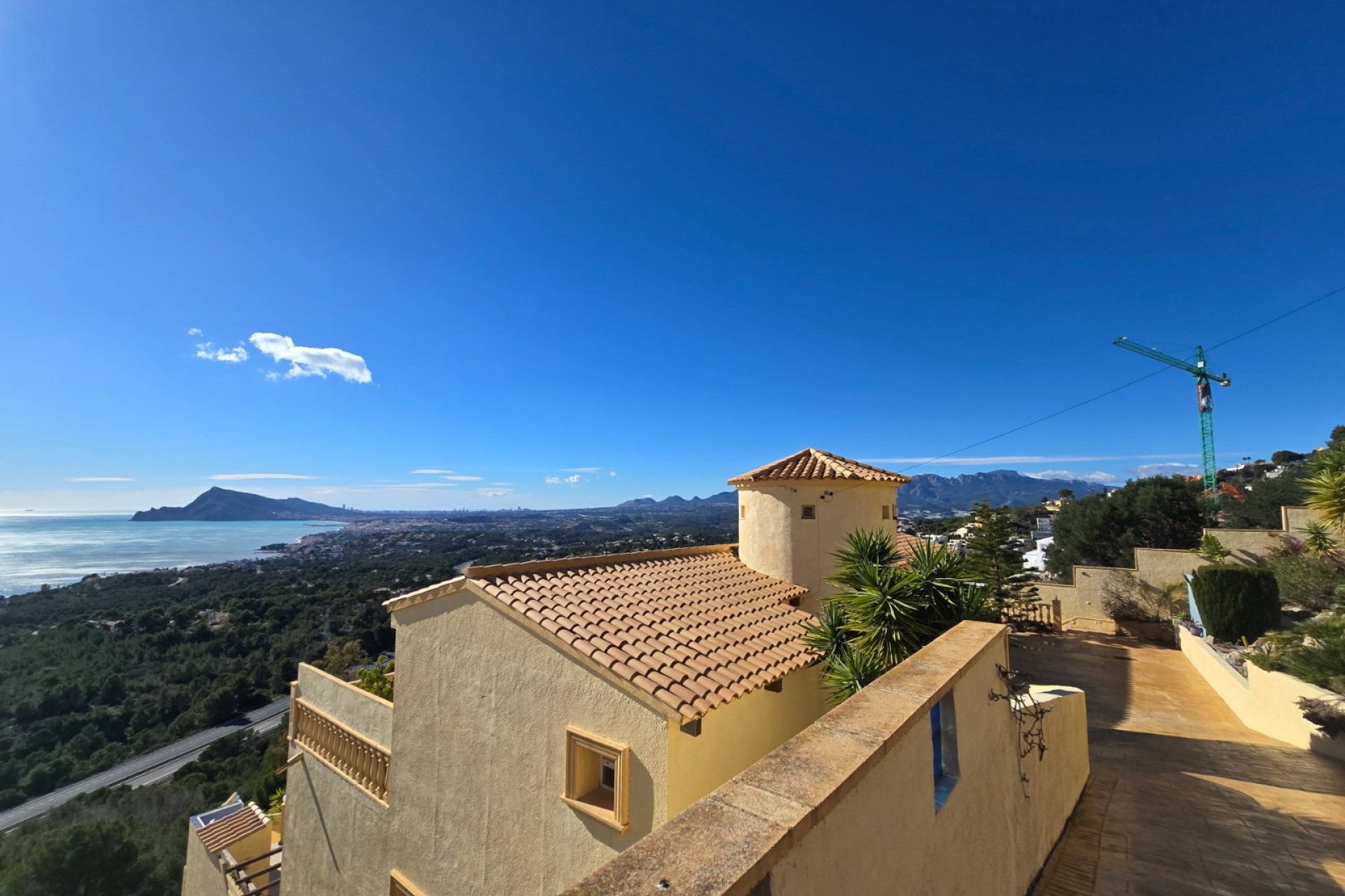Resale - Villa -
Altea