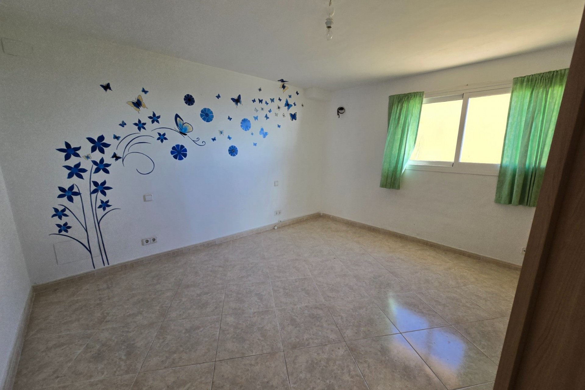 Resale - Villa -
Altea