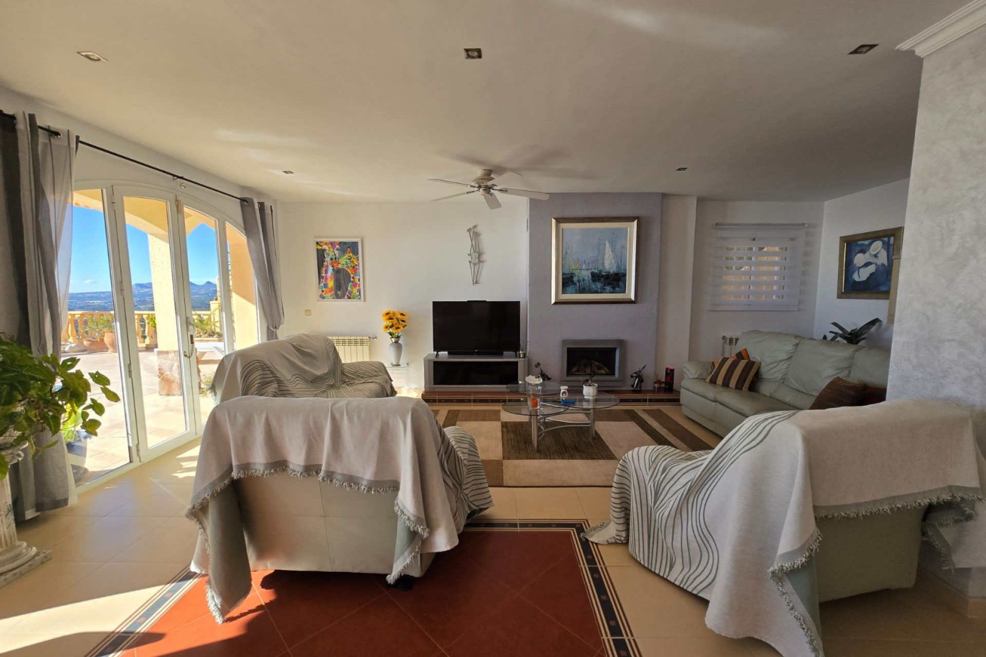 Resale - Villa -
Altea