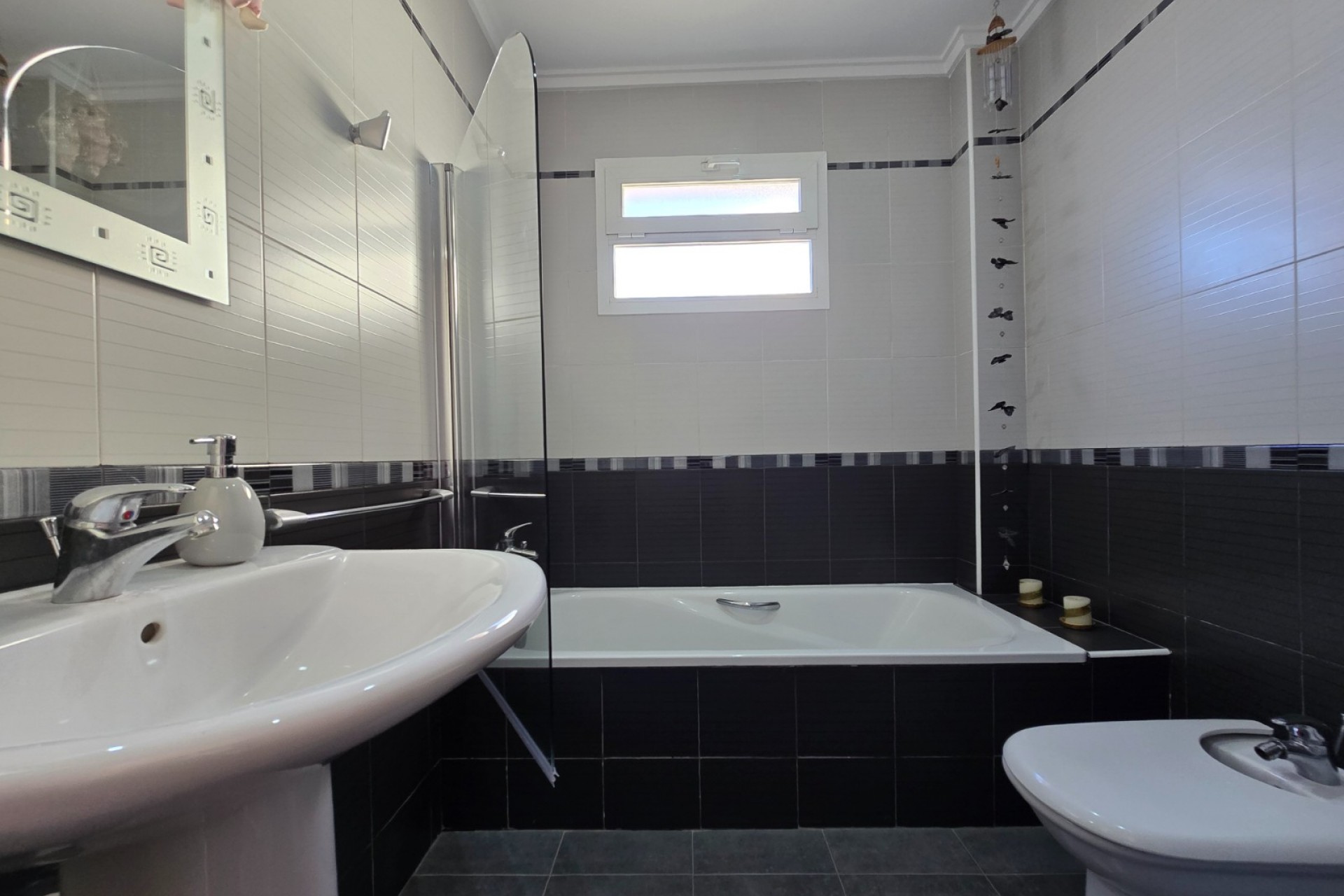 Resale - Villa -
Altea