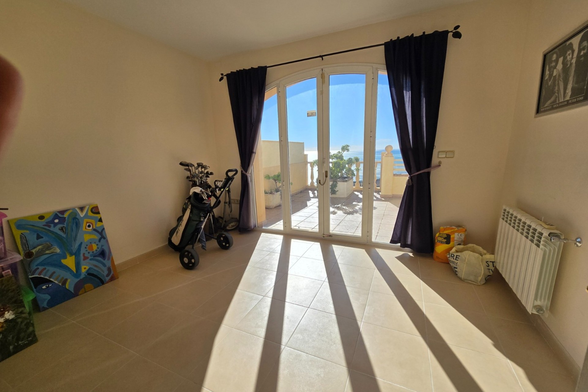 Resale - Villa -
Altea