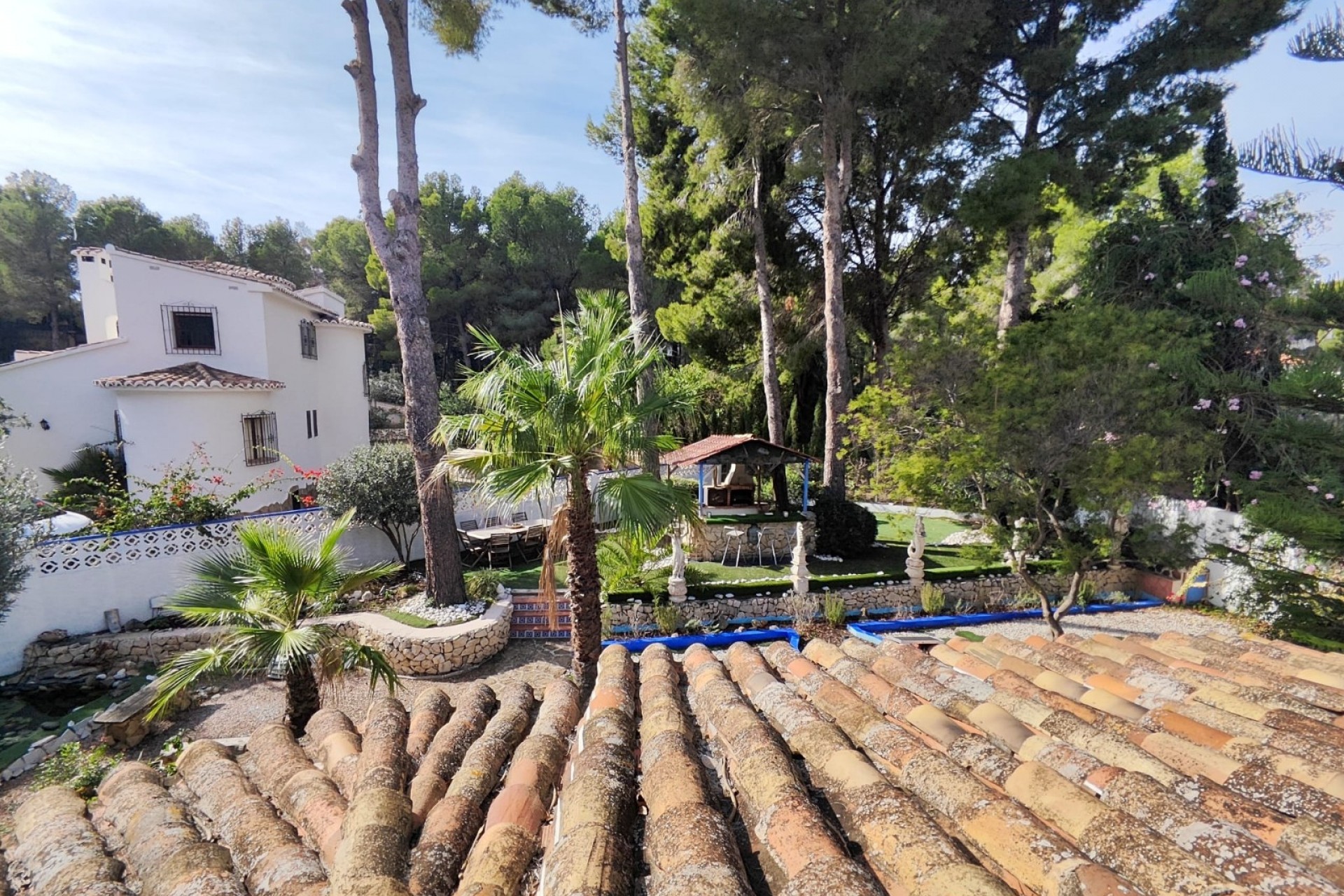 Resale - Villa -
Altea