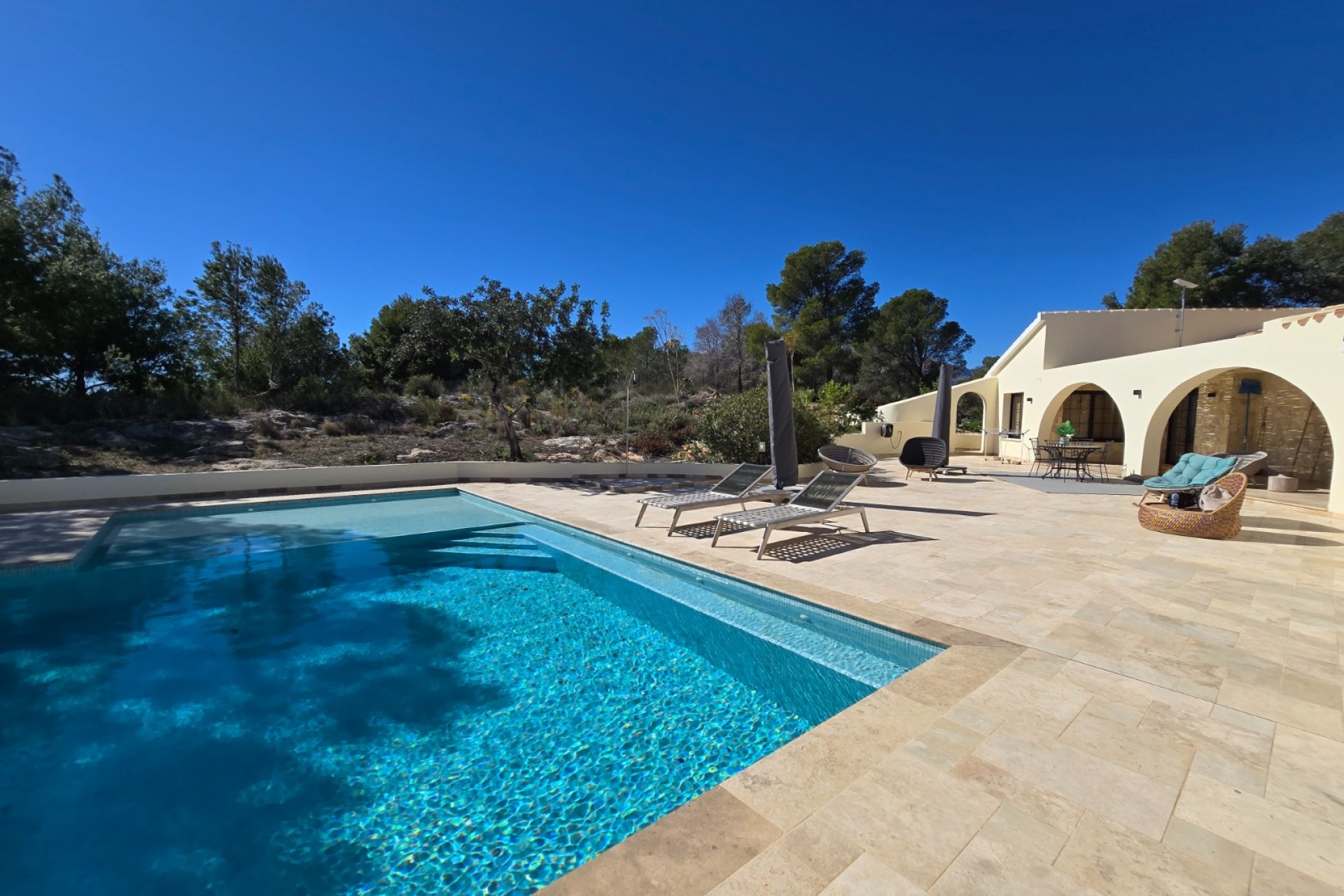 Resale - Villa -
Altea