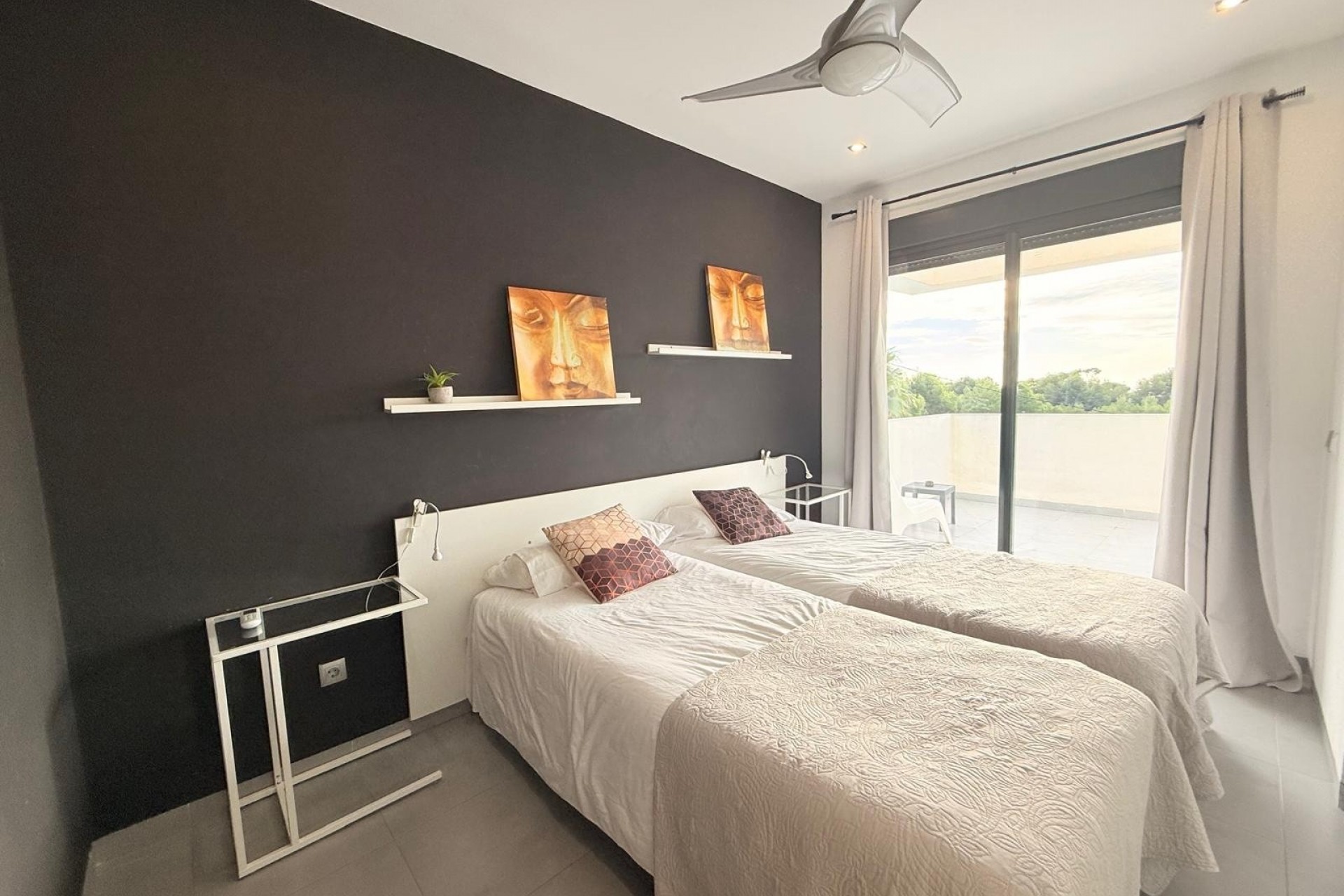 Resale - Villa -
Altea