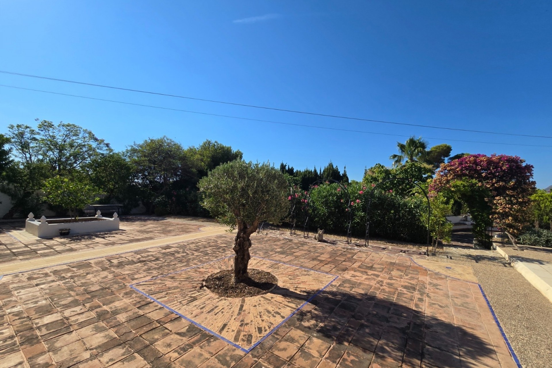 Resale - Villa -
Altea