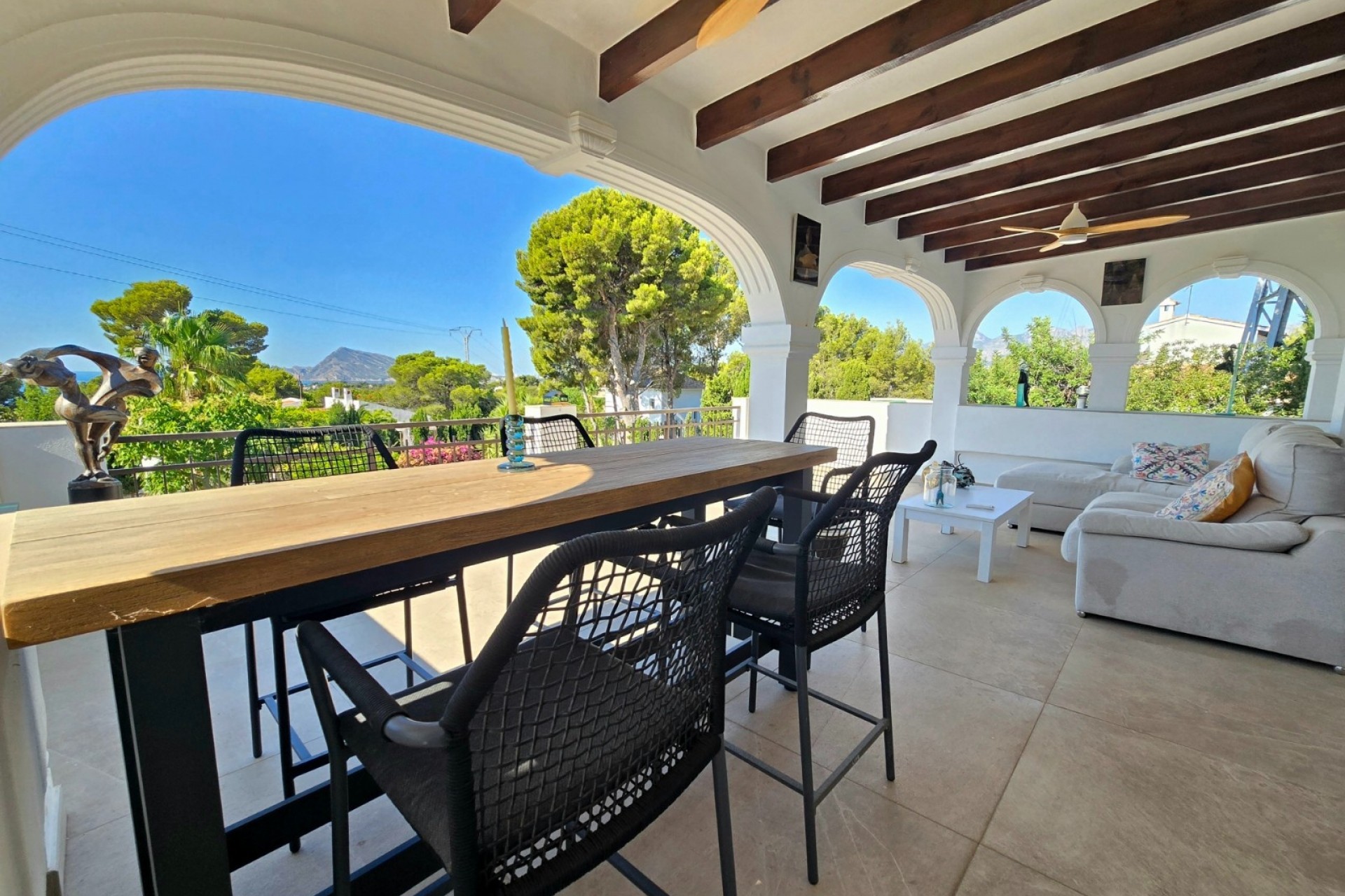 Resale - Villa -
Altea