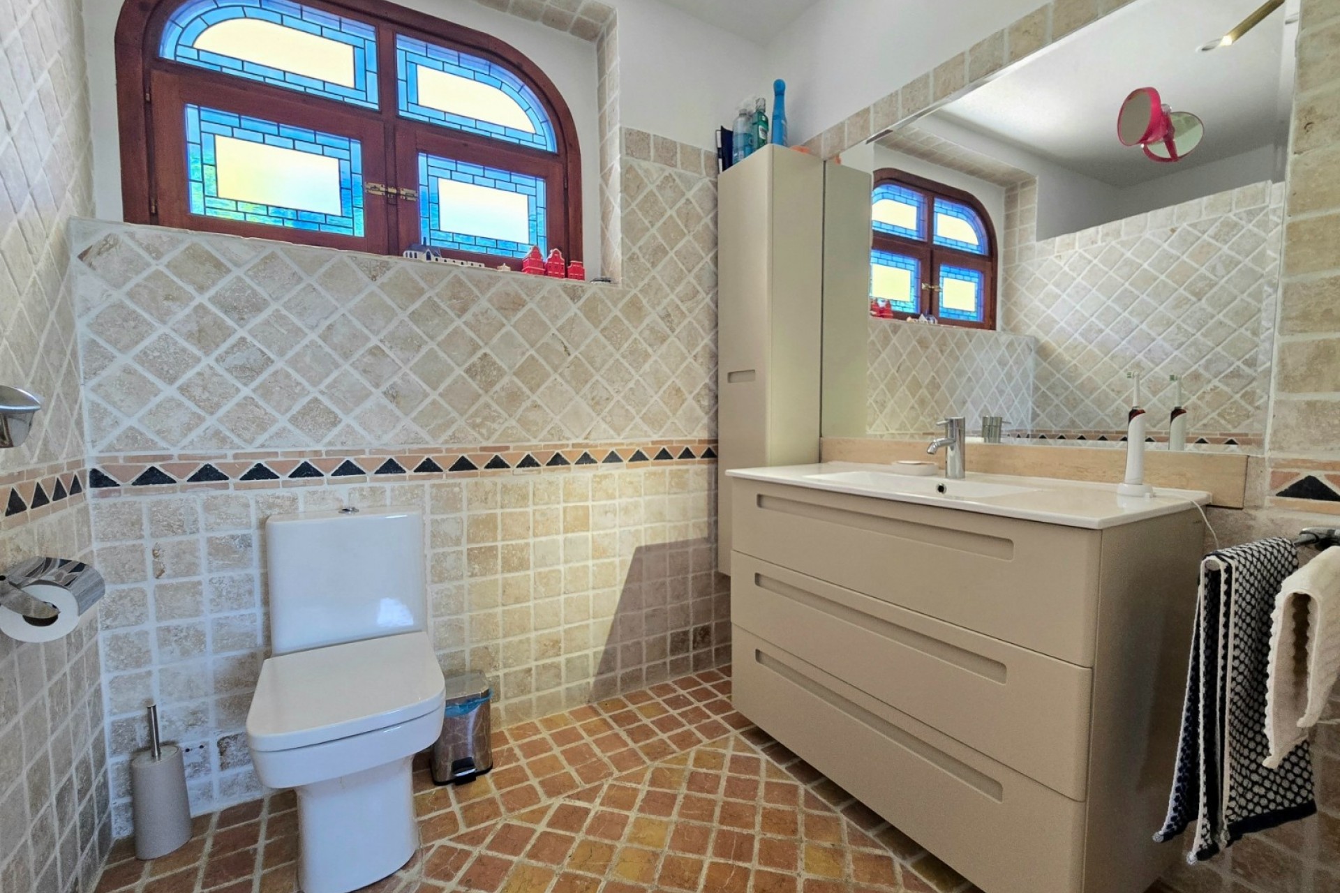 Resale - Villa -
Altea