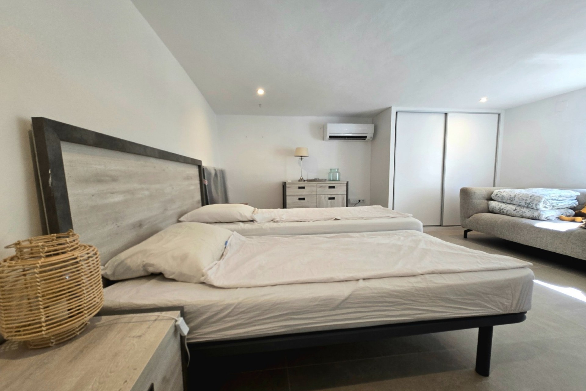 Resale - Villa -
Altea