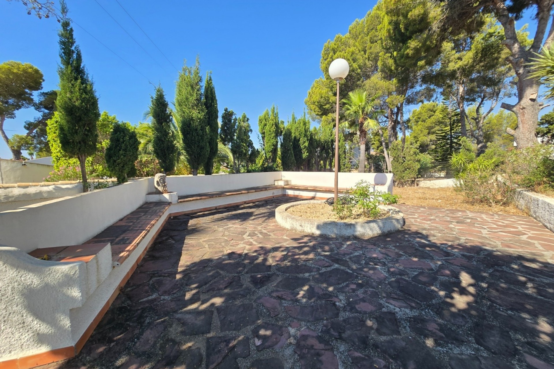 Resale - Villa -
Altea