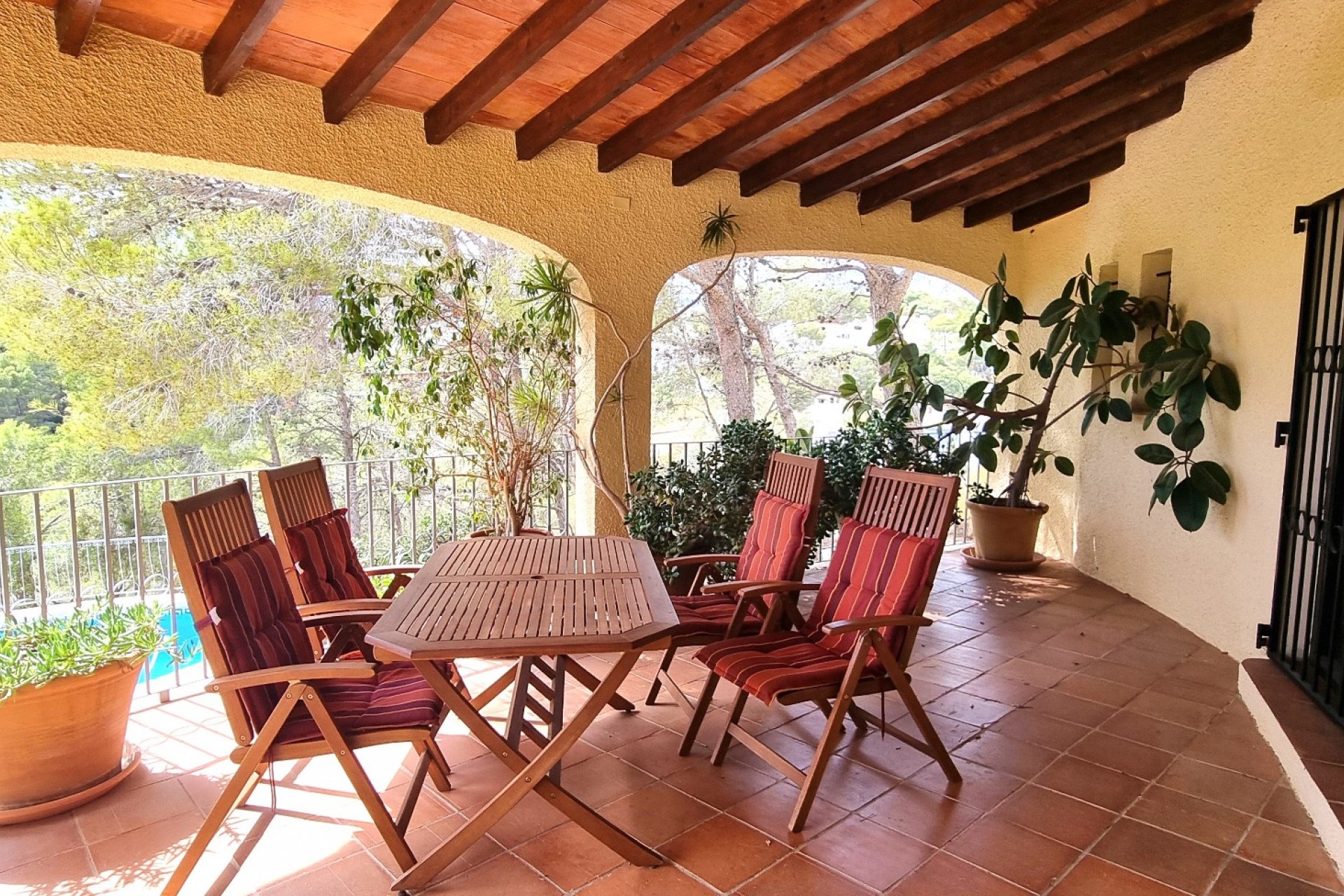 Resale - Villa -
Altea