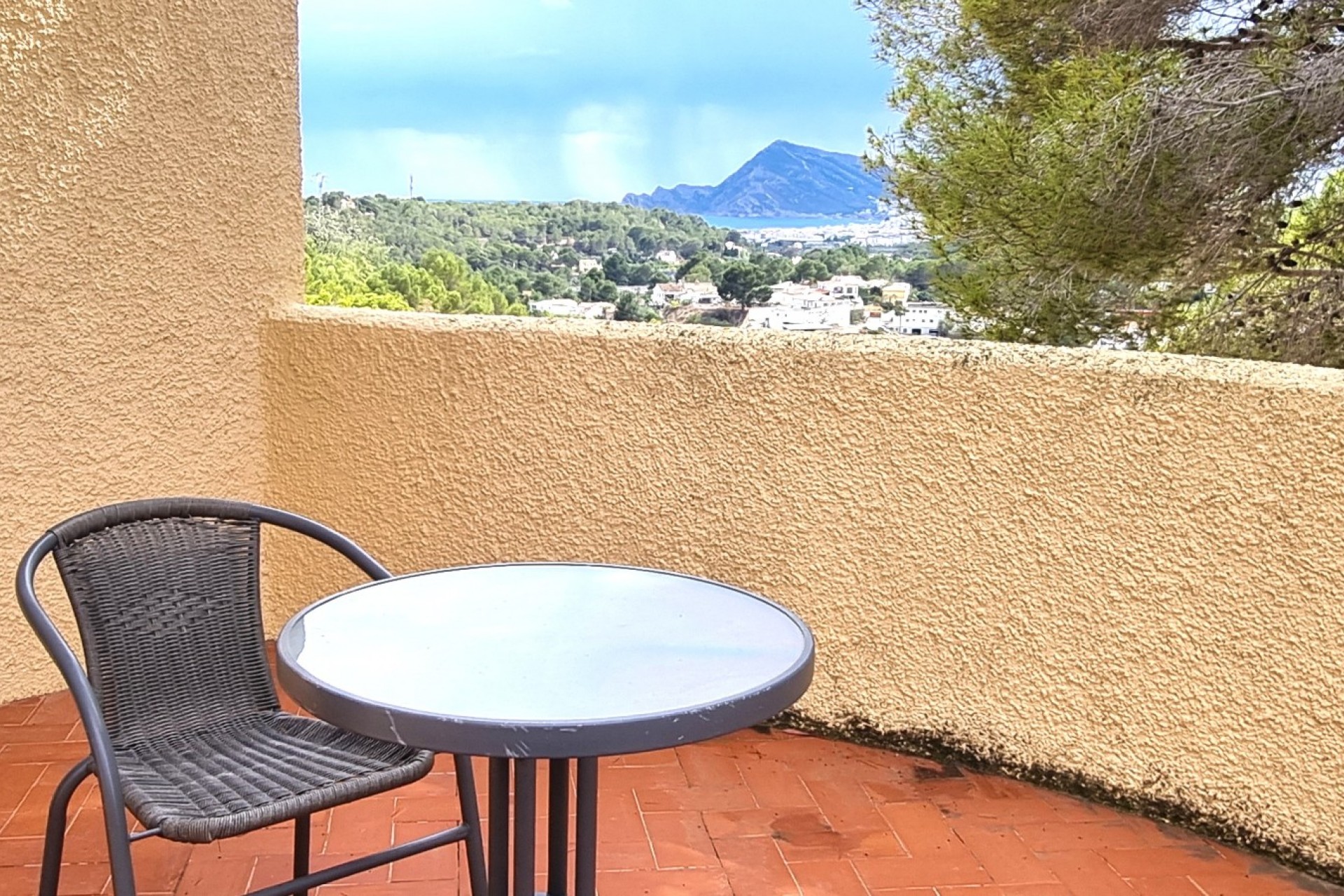 Resale - Villa -
Altea