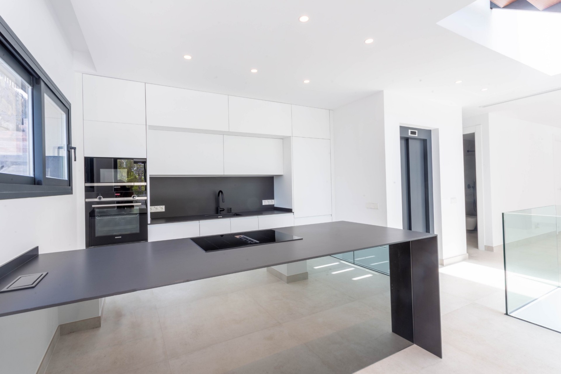Resale - Villa -
Altea
