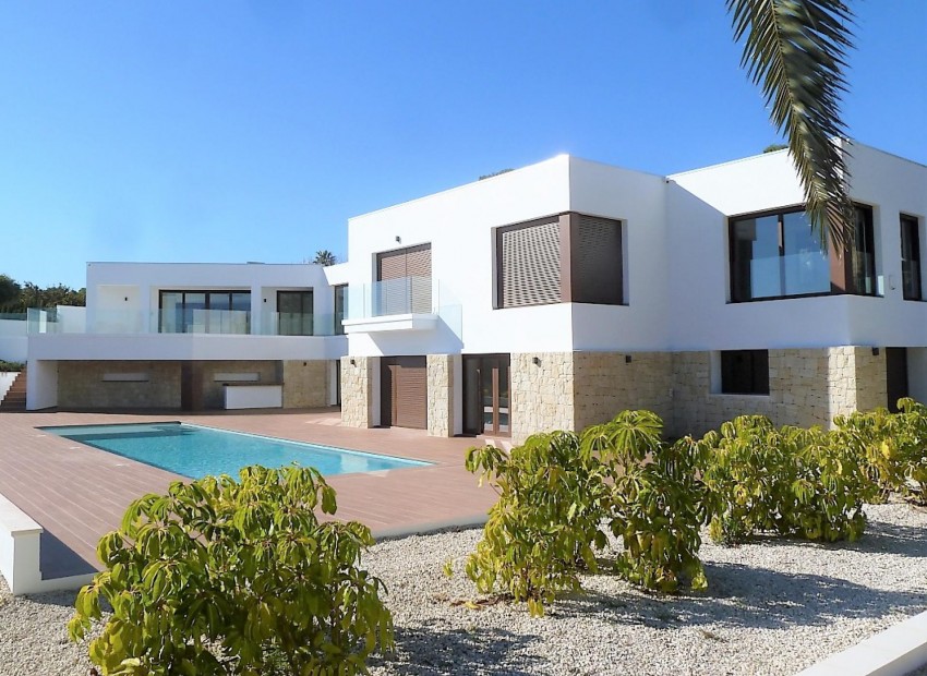 Resale - Villa -
Altea