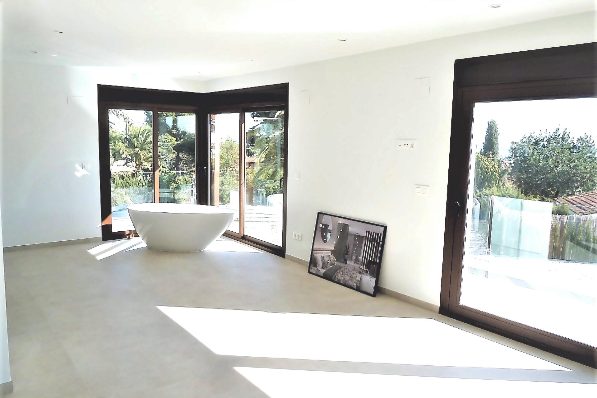 Resale - Villa -
Altea