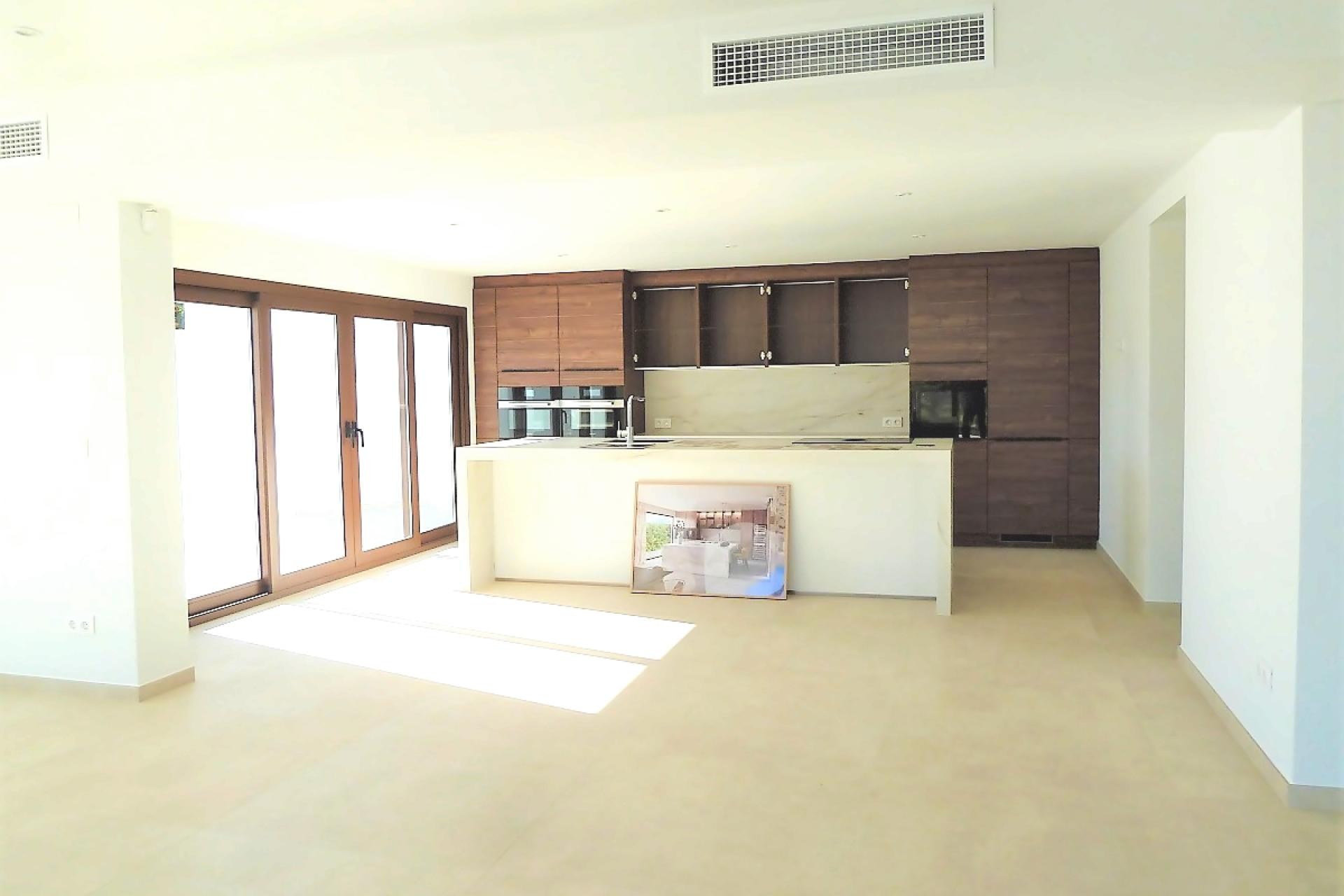 Resale - Villa -
Altea