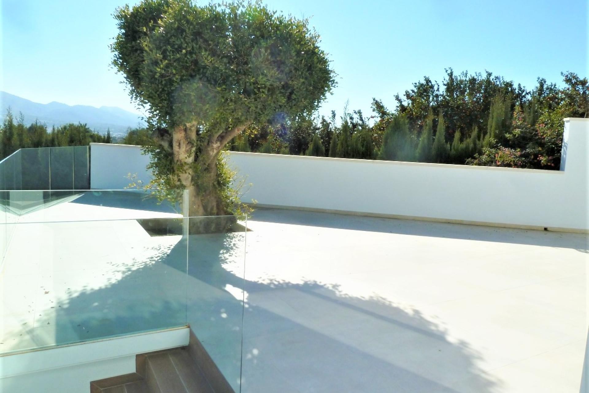 Resale - Villa -
Altea