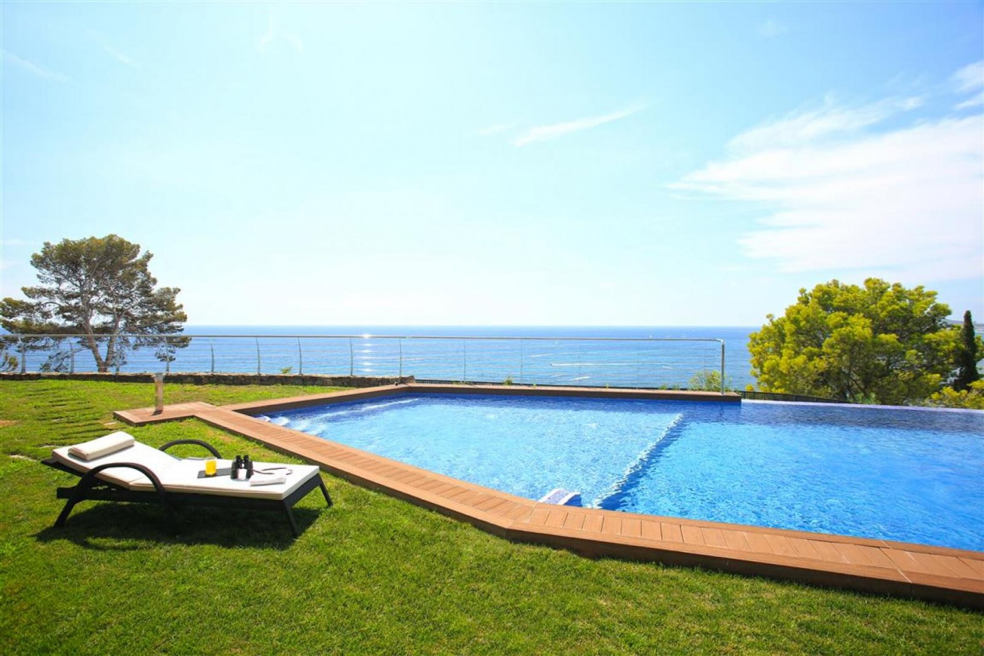 Resale - Villa -
Altea