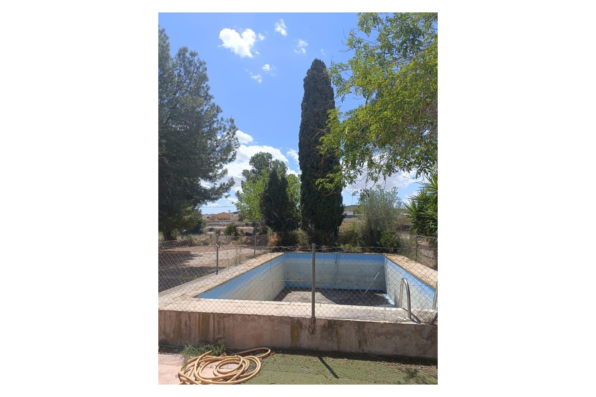 Resale - Villa -
Aspe