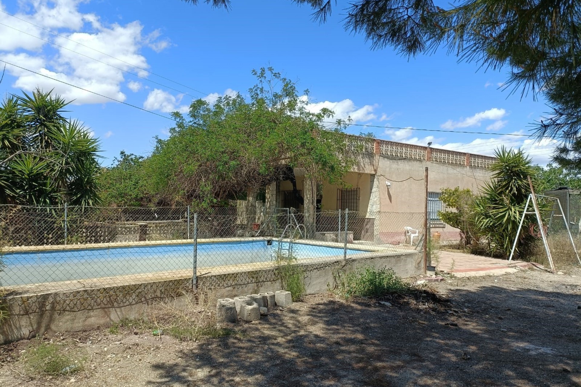 Resale - Villa -
Aspe