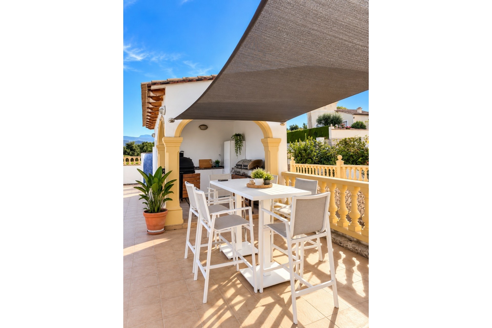 Resale - Villa -
Beniarbeig