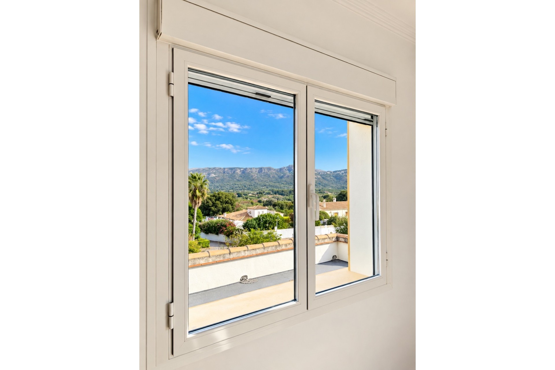 Resale - Villa -
Beniarbeig