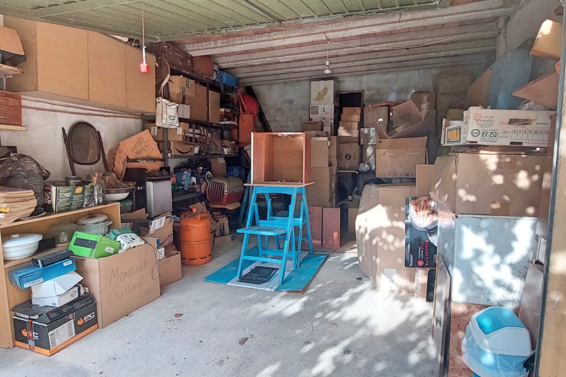 Resale - Villa -
Benidorm