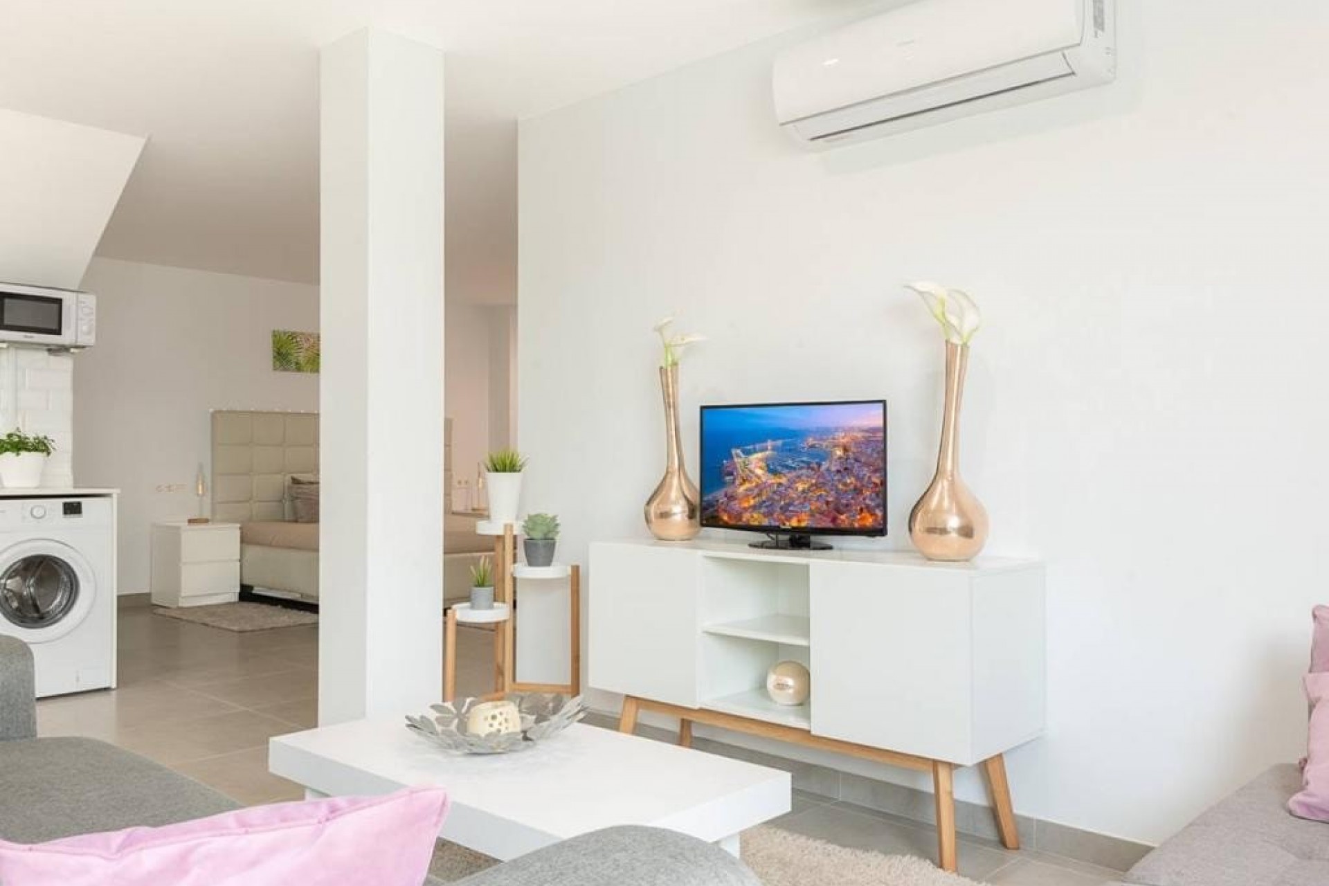 Resale - Villa -
Benijofar