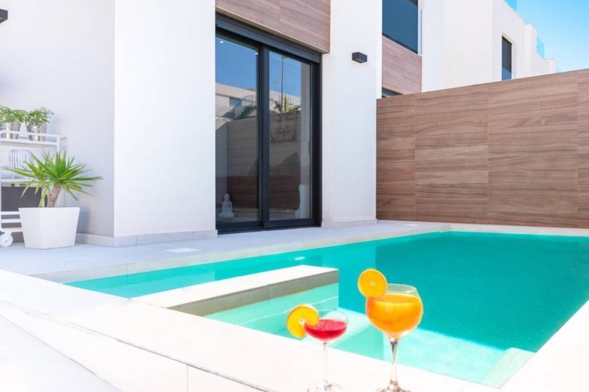 Resale - Villa -
Benijofar