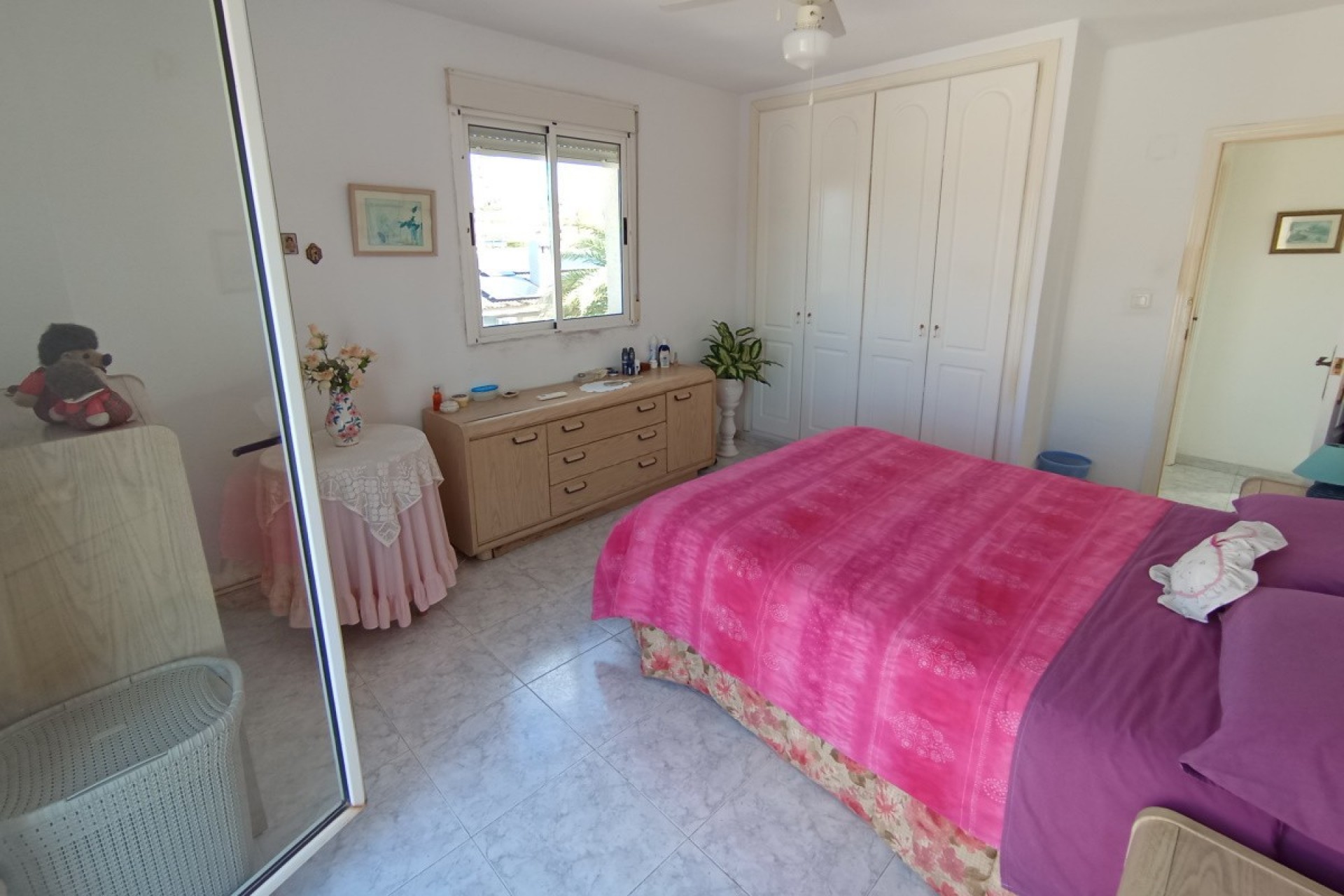 Resale - Villa -
Benijofar