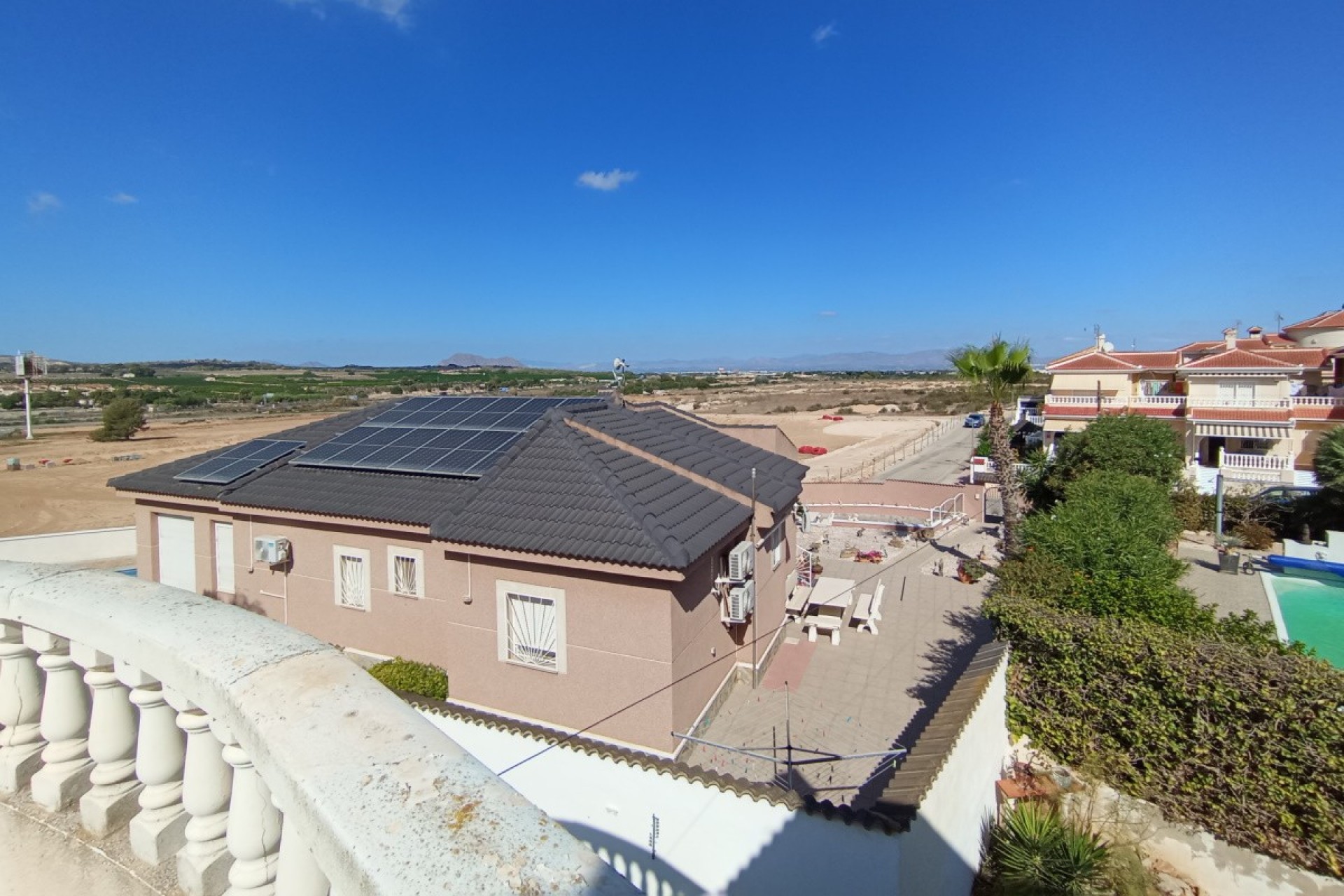 Resale - Villa -
Benijofar