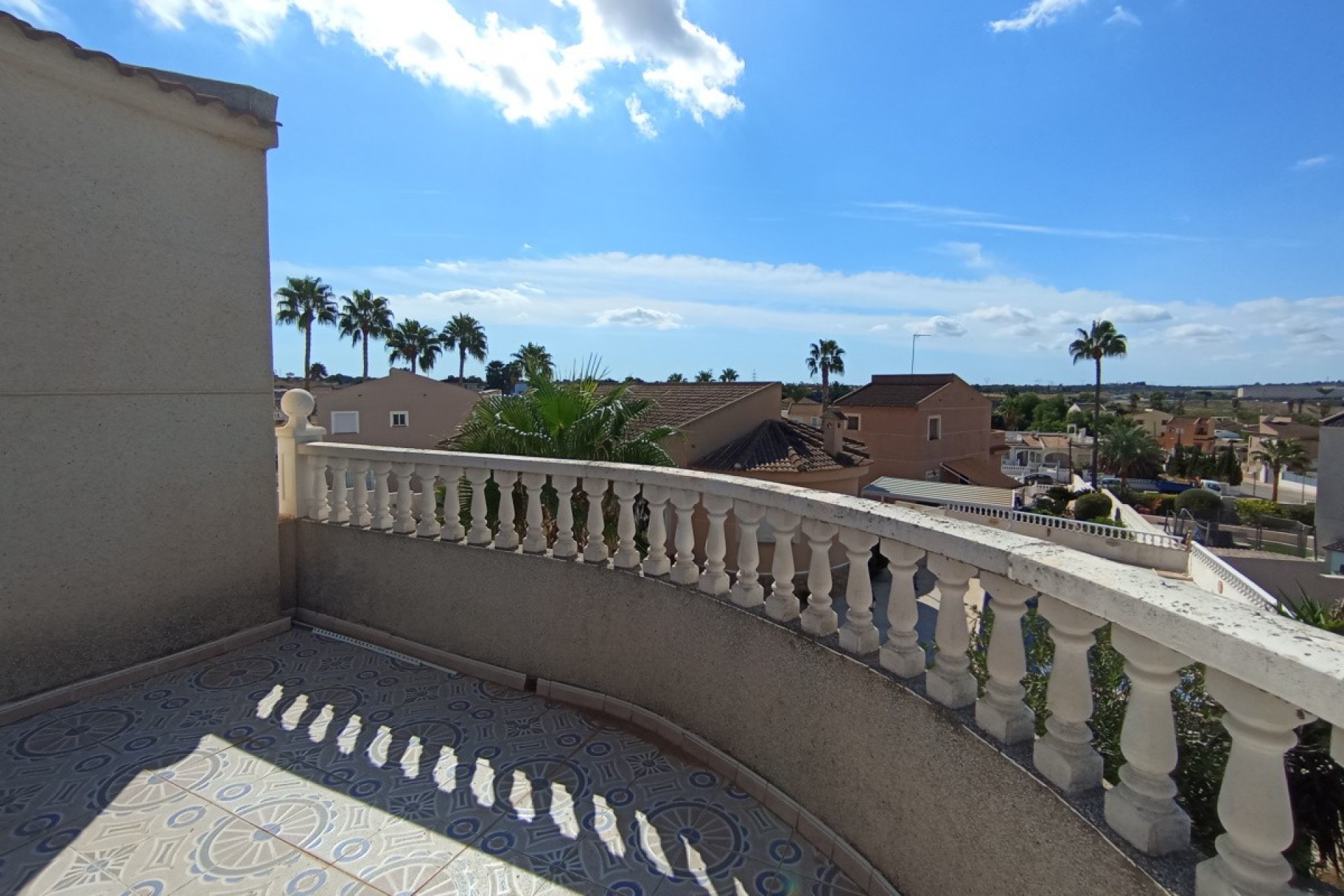 Resale - Villa -
Benijofar