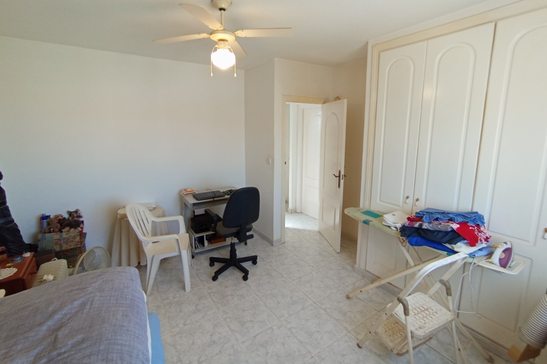 Resale - Villa -
Benijofar