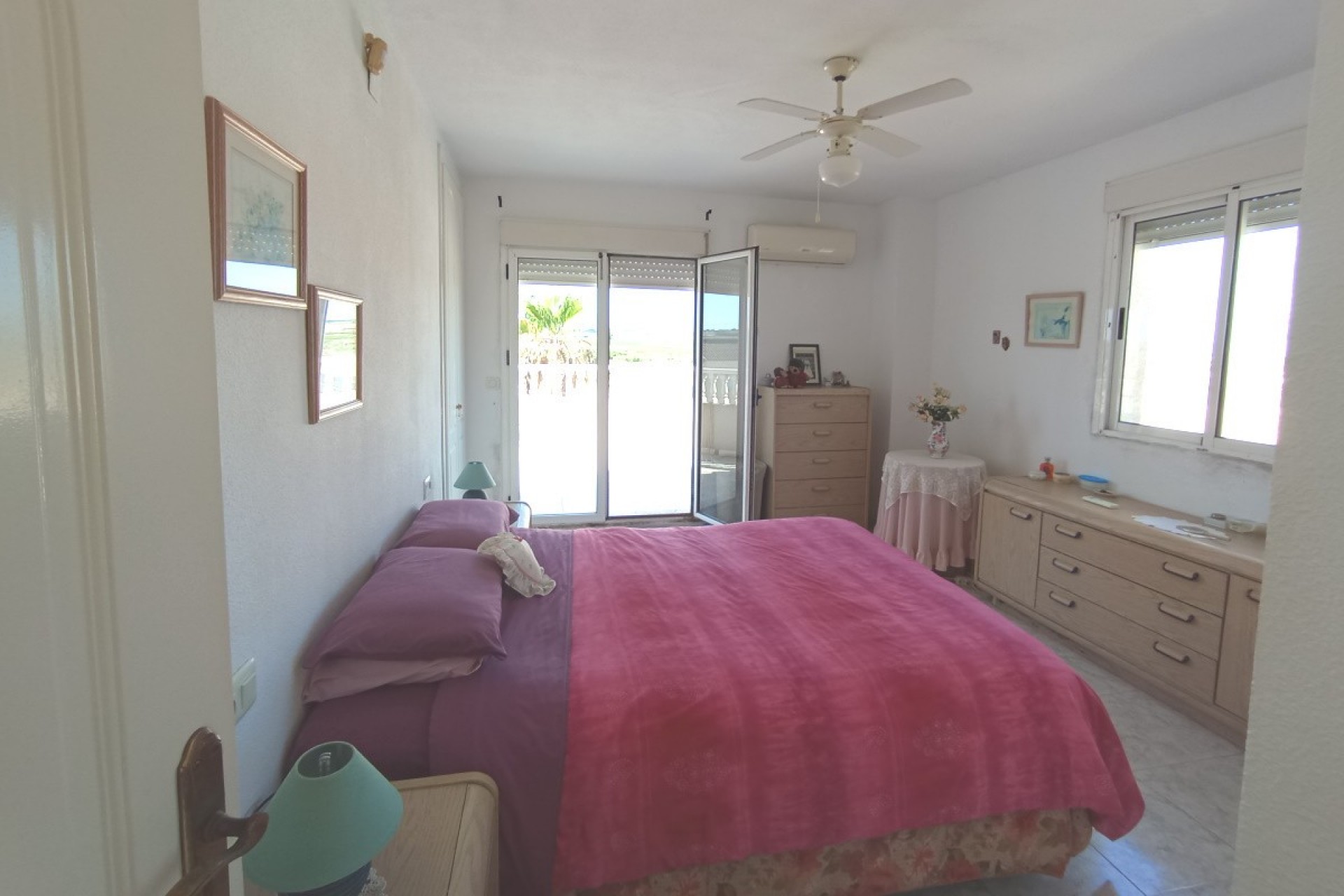 Resale - Villa -
Benijofar