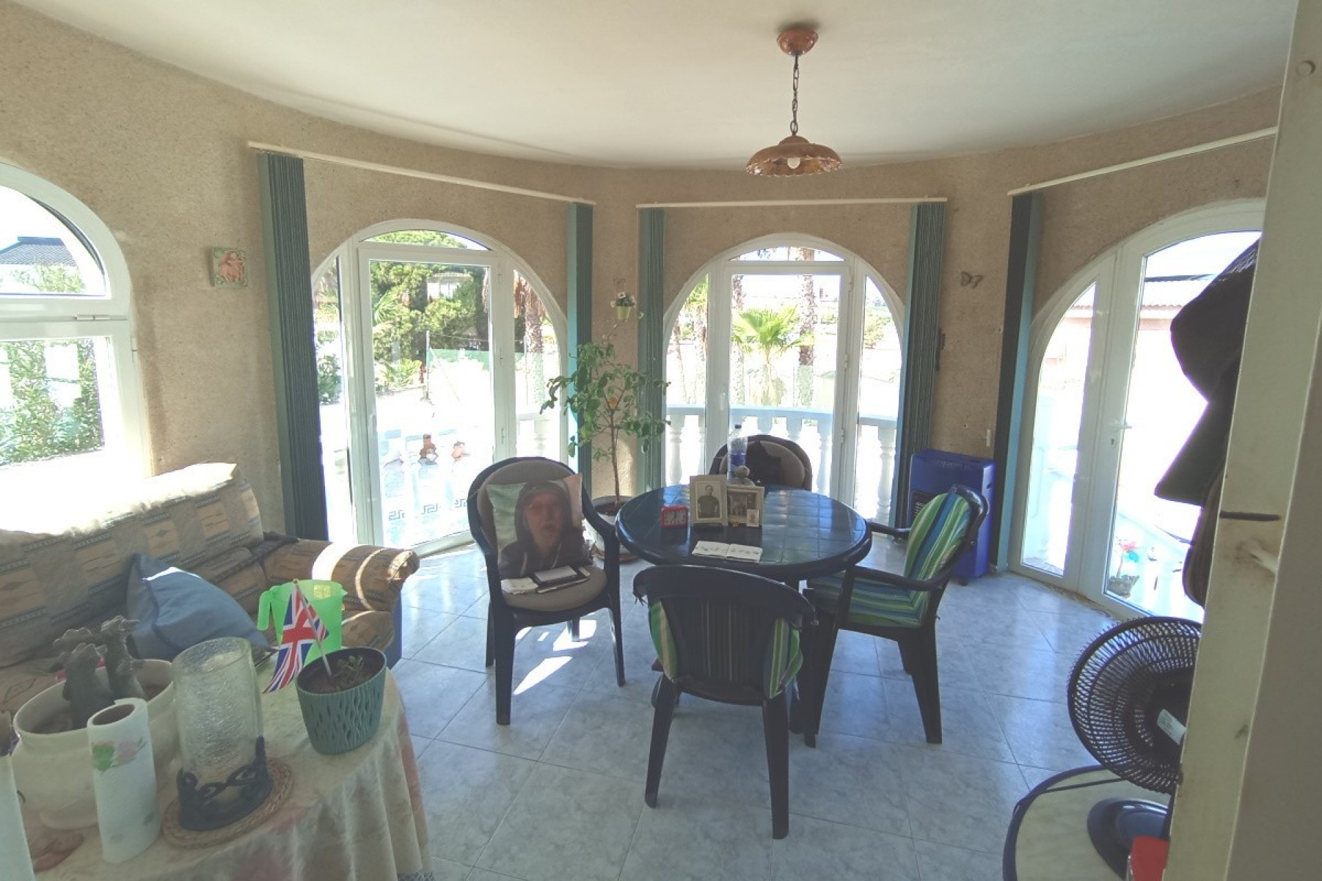 Resale - Villa -
Benijofar