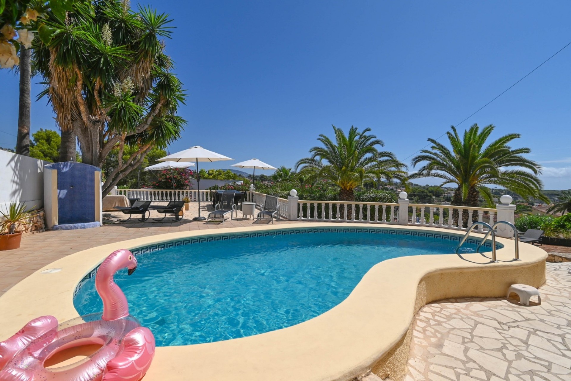 Resale - Villa -
Benissa - Buenavista