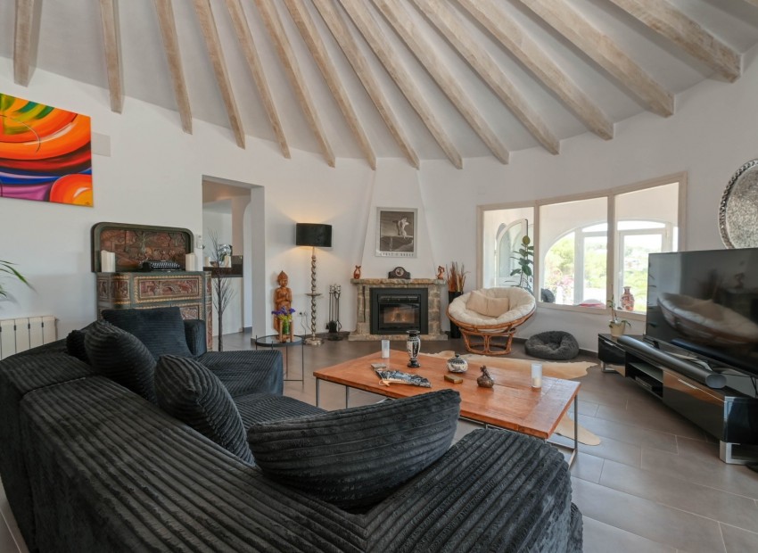 Resale - Villa -
Benissa - Buenavista