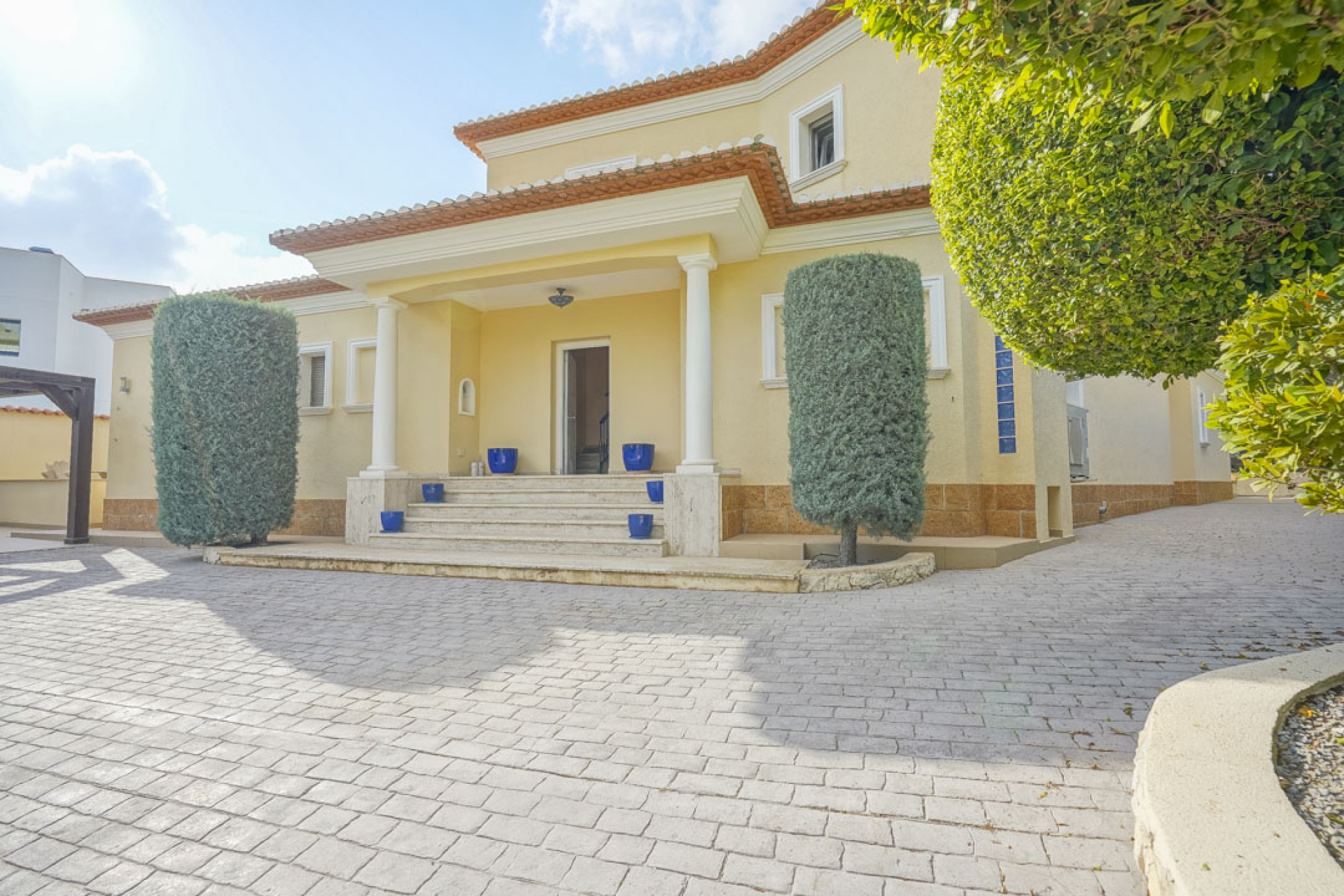 Resale - Villa -
Benissa - Buenavista