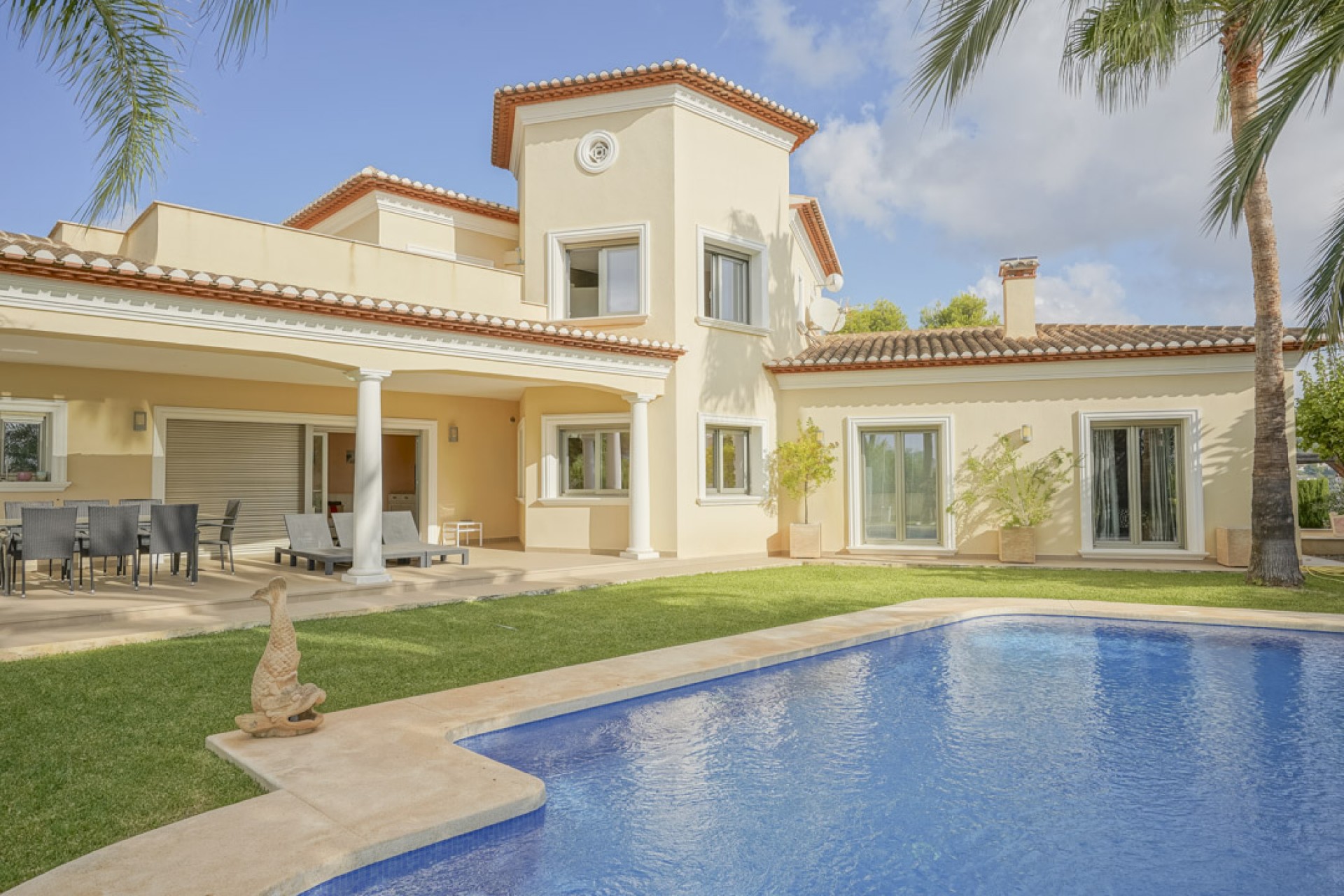 Resale - Villa -
Benissa - Buenavista