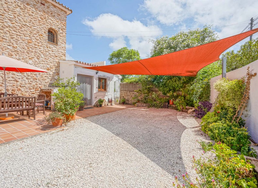 Resale - Villa -
Benissa - Busseit