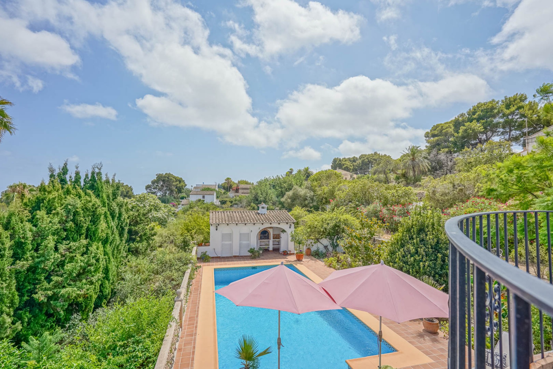 Resale - Villa -
Benissa - Busseit