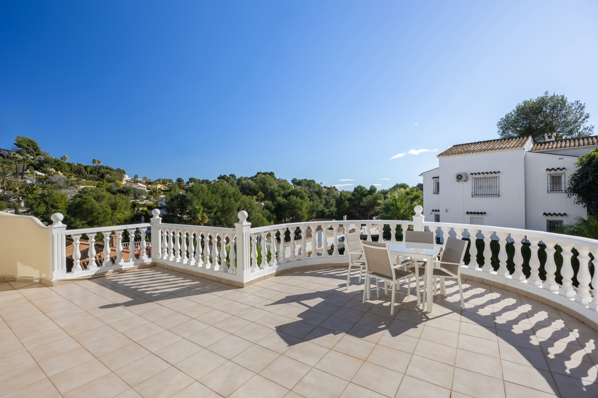 Resale - Villa -
Benissa - Cala Advocat - Baladrar