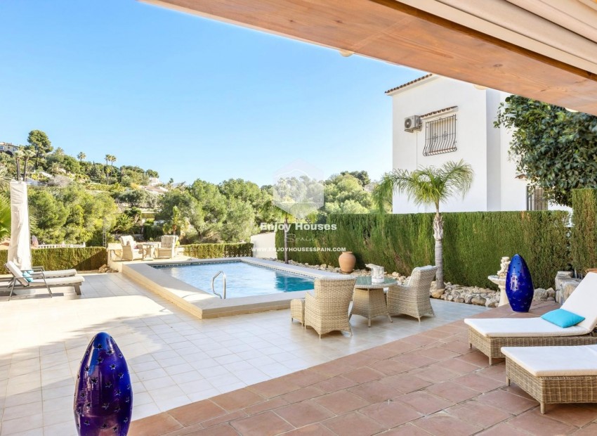 Resale - Villa -
Benissa - Cala Advocat - Baladrar