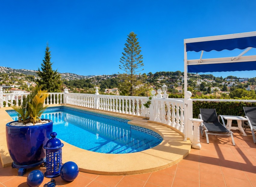 Resale - Villa -
Benissa - Cala Advocat - Baladrar