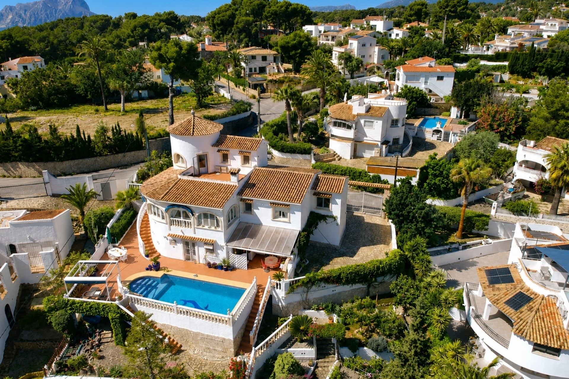 Resale - Villa -
Benissa - Cala Advocat - Baladrar