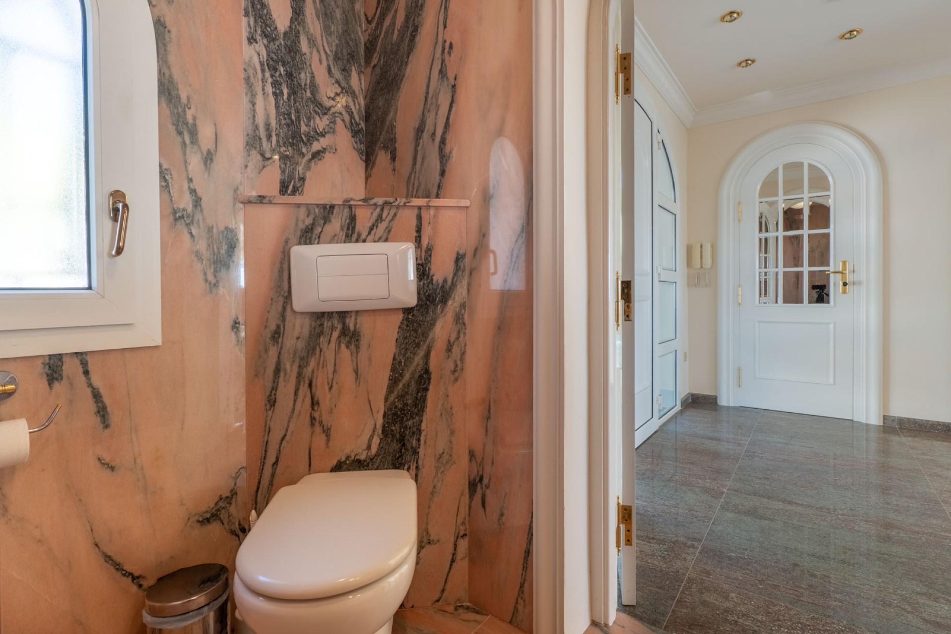 Resale - Villa -
Benissa - Fanadix